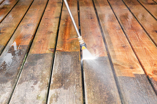 Deck Cleaning Services in Doniphan, MO